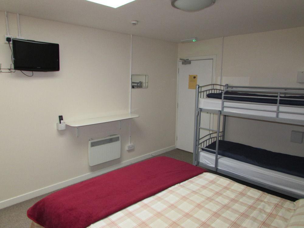 Ballater Hostel Екстериор снимка