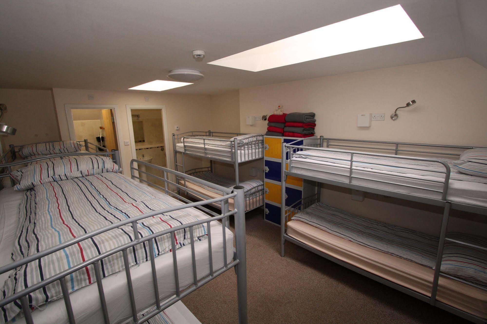 Ballater Hostel Екстериор снимка