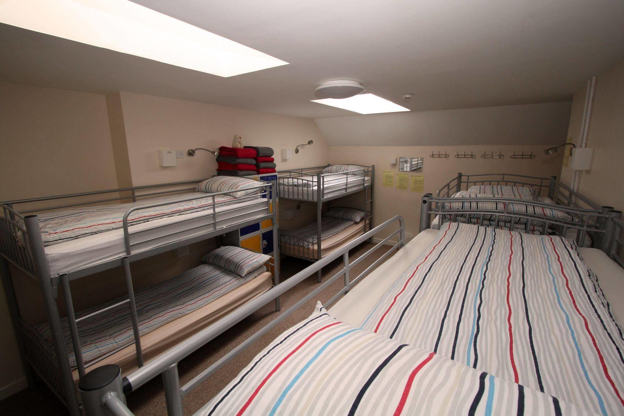 Ballater Hostel Екстериор снимка