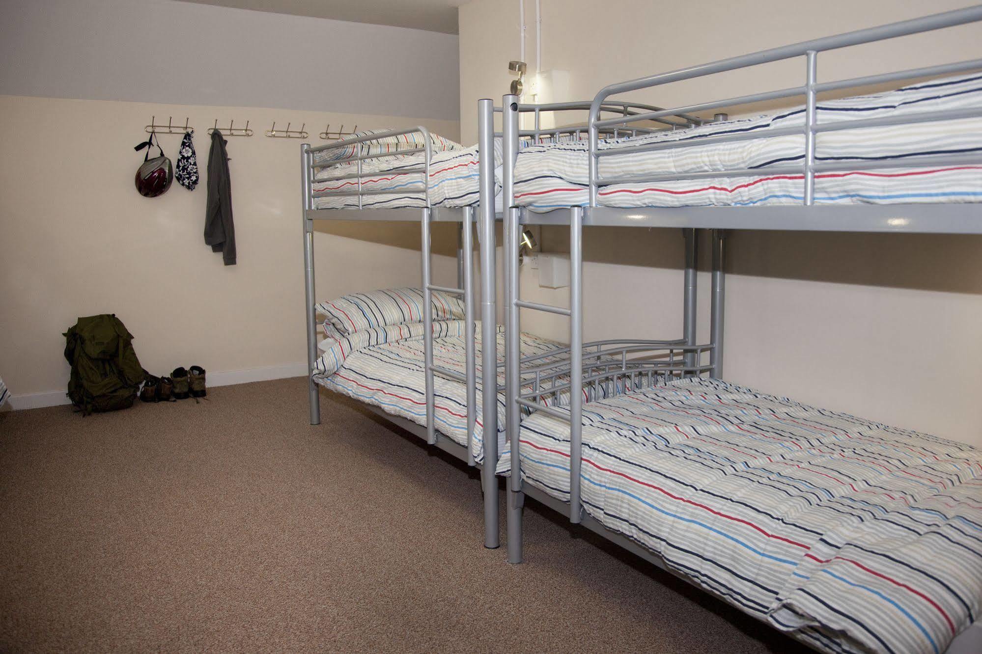 Ballater Hostel Екстериор снимка